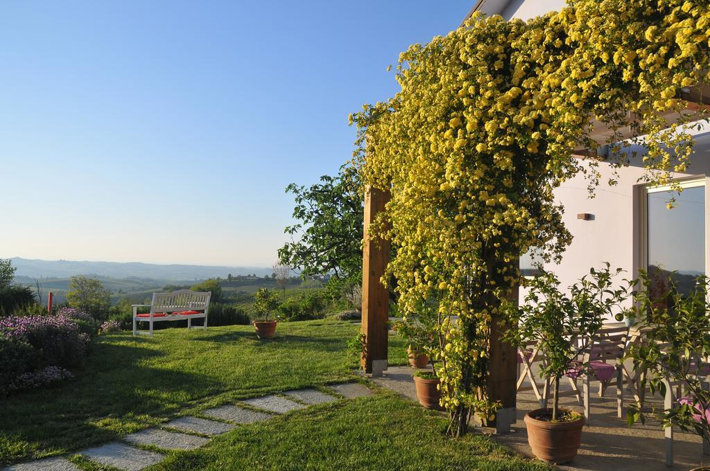 Hostal Casa LuceSole Fontanile Exterior foto